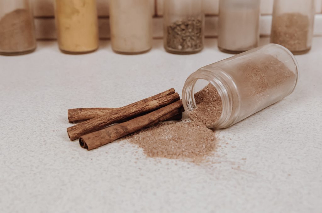 Kayu manis aroma yang tidak disukai tikus
