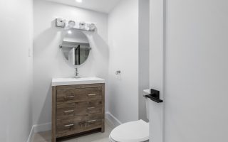 Daya watt lampu kamar mandi