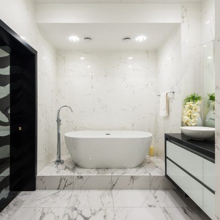 Kamar mandi sederhana tapi mewah
