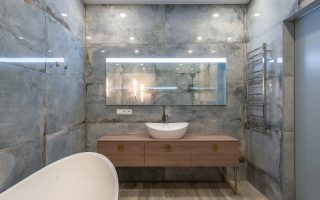 Batu Alam di Kamar Mandi
