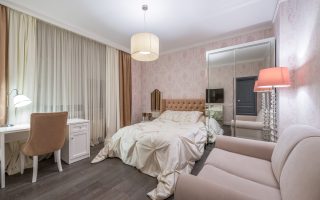 Warna Cat Pink Kamar Tidur