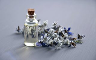 Cara membuat pengharum kamar tidur alami