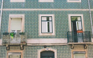 Keramik Dinding Teras Rumah