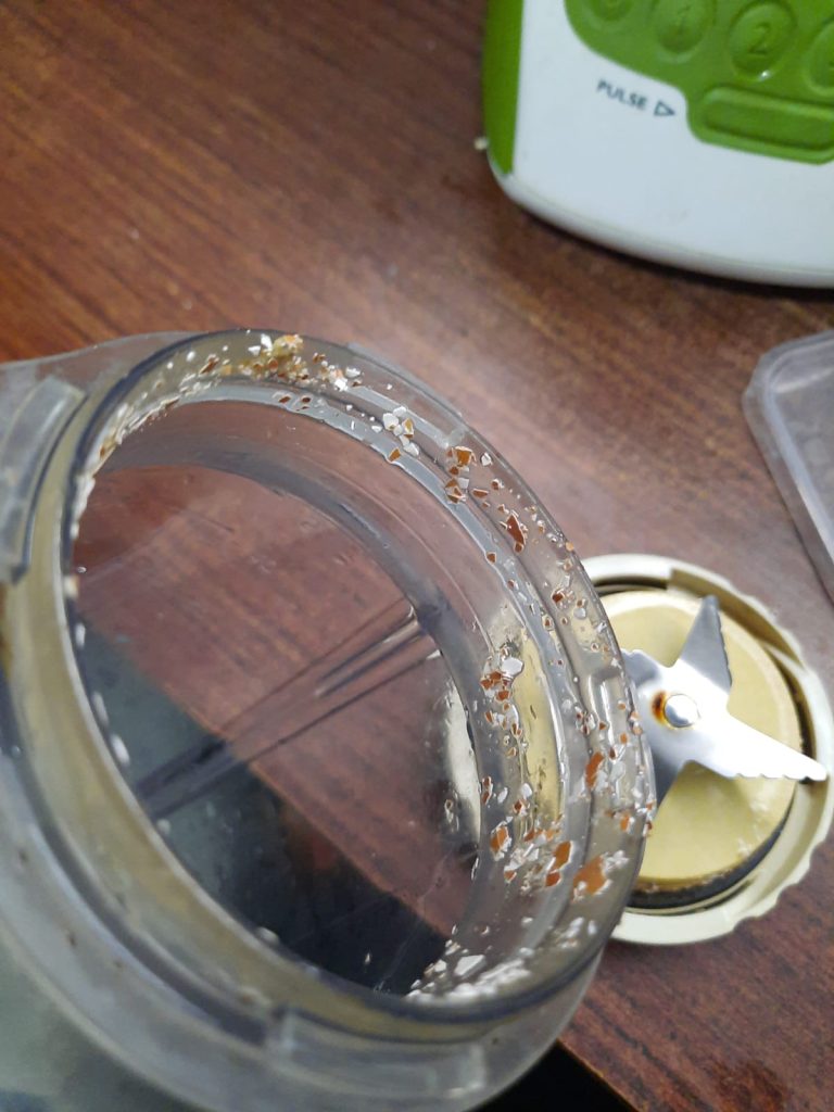 Bersihkan Blender