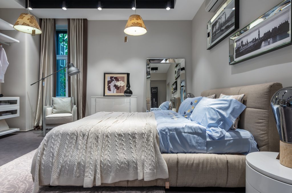 Warna Kamar Tidur Abu-Abu