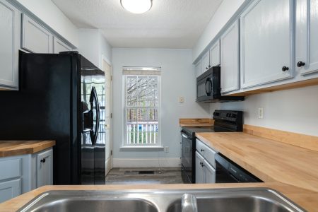 Peralatan Dapur yang Penting di Rumah Baru