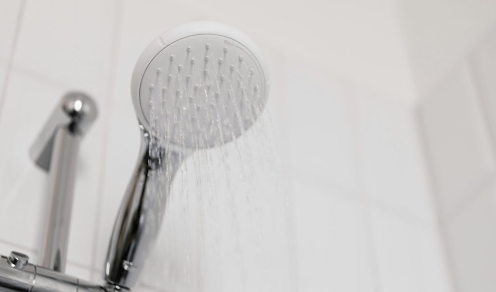 Mengatasi Floordrain yang Tersumbat