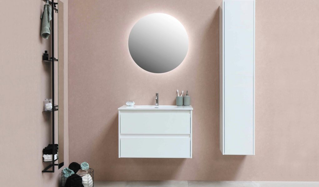 Warna Taupe Pada Kamar Mandi