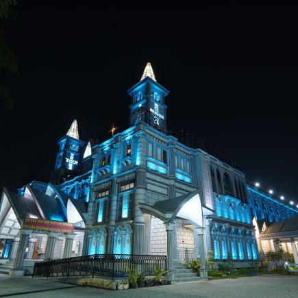 Gereja Katedral Santa Maria Palembang dengan Pencahayaan Signify, Foto: Dok. Signify