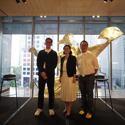 Demmy-Indranugroho-Head-of-Corporate-Communications-Astra-Property-Selvi-Xu-Head-of-Sales-Marketing-ALI-Dedy-Koswara-Marcomm-Lead-MRA-Media-pada-Presscon-Living-First-CreArt-2024