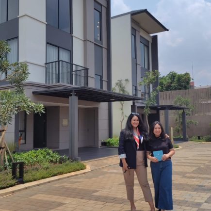 Klaster Perdana Altea BLVD, Rivara