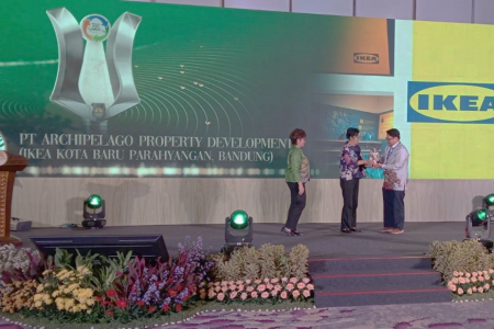 IKEA KBP Terima Penghargaan