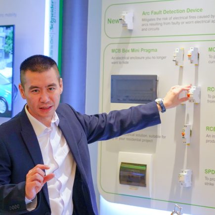 Schneider Gelar Innovation Day Jakarta 2024