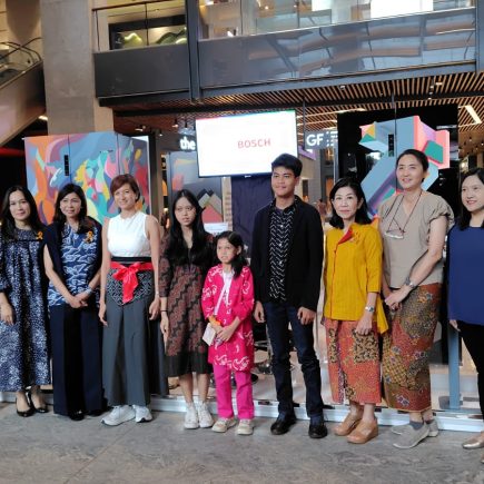 Bosch Home Appliances Adakan Lelang Kulkas Cantik