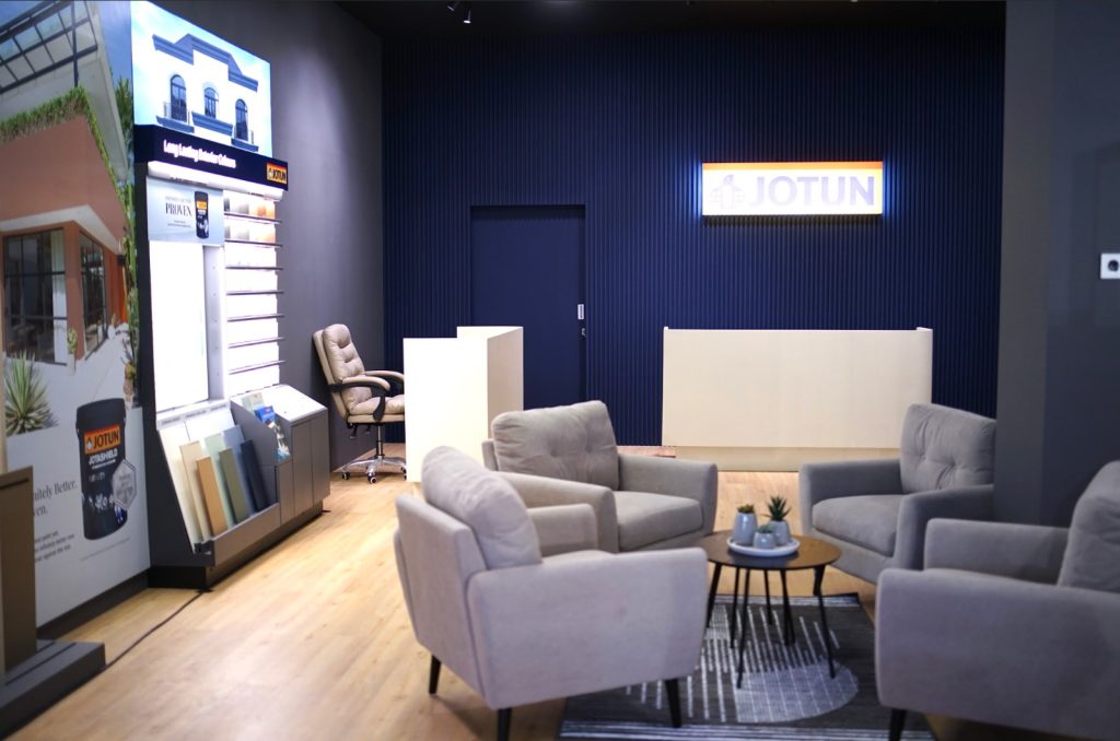 Jotun resmikan Flagship store garuda makmur di Jambi