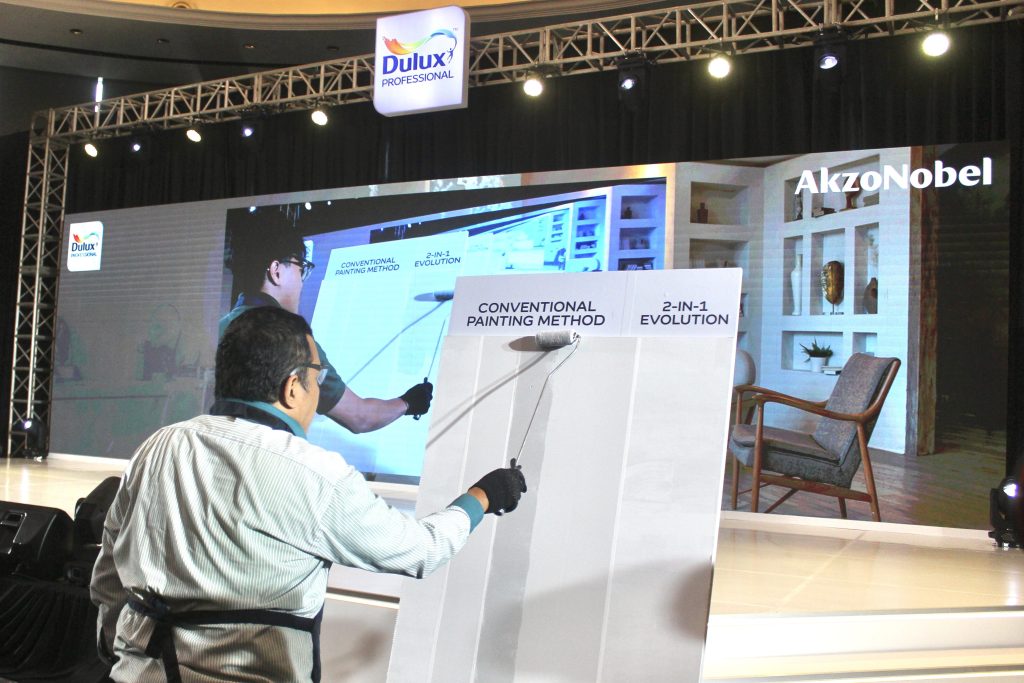 Percobaan Produk Dulux Professional Interior Express 2-in-1