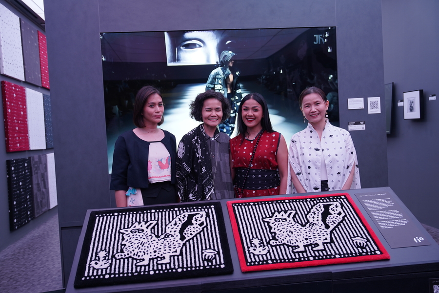 Attachment Details Kika-Emeralda-Business-Manager-Fio-Carpet-Chitra-Subyakto-Founder-Creative-Director-Sejauh-Mata-Memandang-Sahabat-Sejauh-Mata-Memandang-Nirina-Zubir-Anastasia-Tirtabudi-Vice-President-Brand-Market-1.jpg