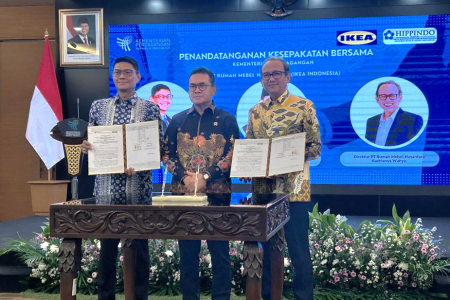 PT Rumah Mebel Nusantara (IKEA Indonesia) menandatangani Nota Kesepahaman bersama Kementerian Perdagangan Republik Indonesia sebagai dukungannya dalam menggerakkan ekonomi UKM di Indonesia.