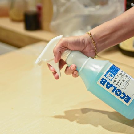 Pembersih dari Ecolab, Foto: Doc. Ecolab