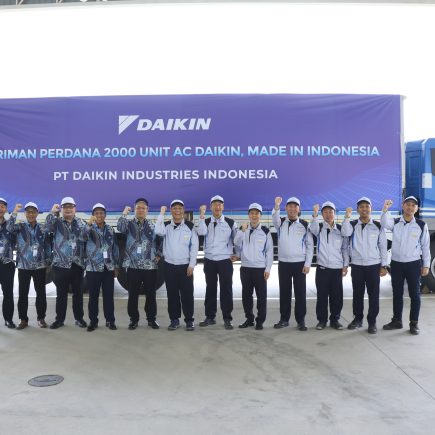 AIKIN Mulai Pengiriman Perdana AC Nusantara Prestige Ke Seluruh Indonesia.JPG