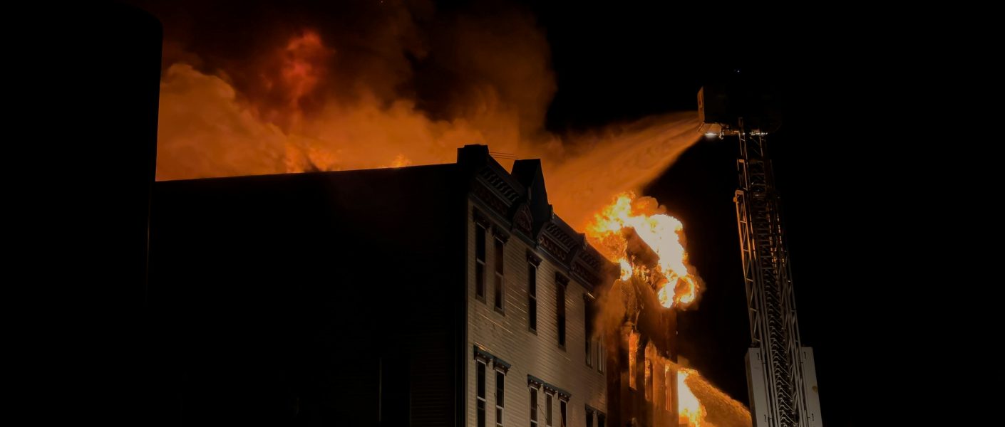 Penyebab Korsleting Listrik, Foto: Unsplash: Hans