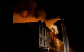 Penyebab Korsleting Listrik, Foto: Unsplash: Hans